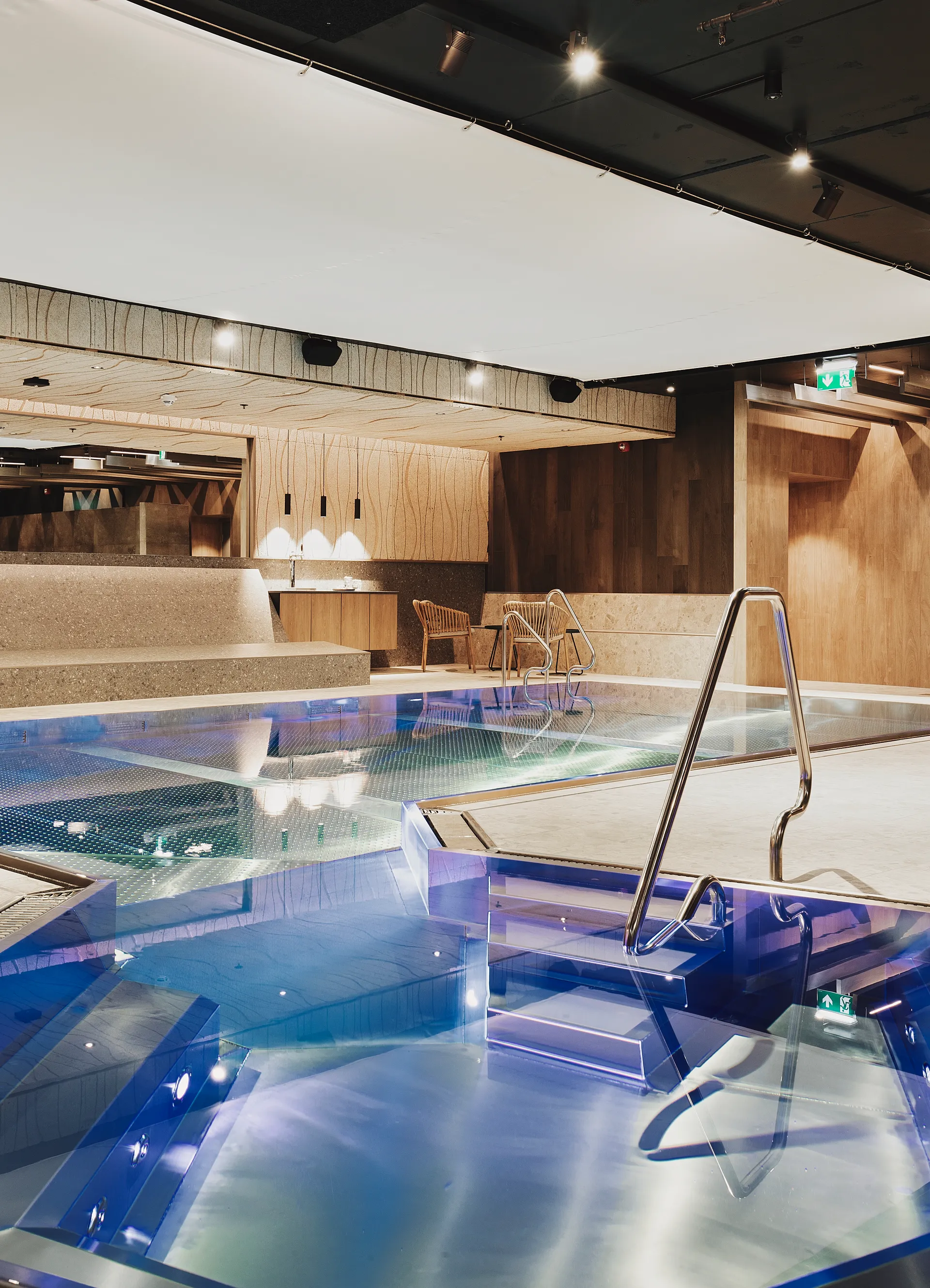 En stålpool från projektet Stord Hotel i N/A från N/A designad av N/A